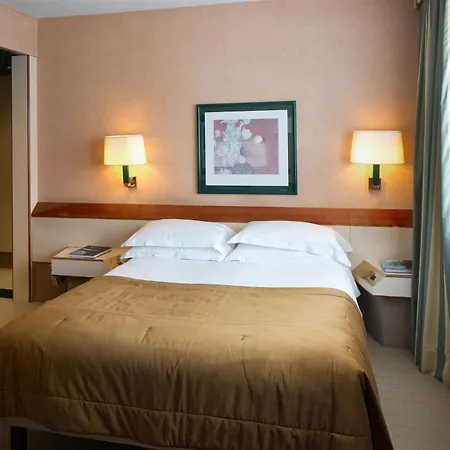 Starhotels President 4*