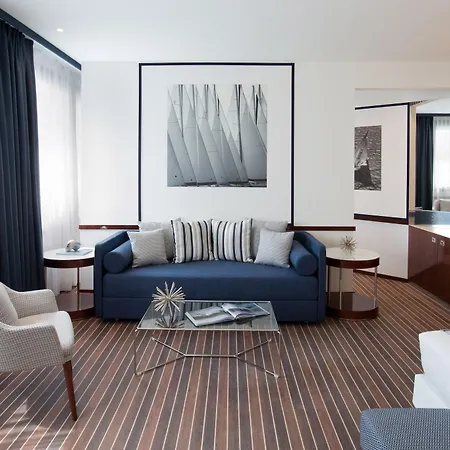 Starhotels President 4* Genova